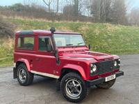 LAND ROVER DEFENDER 90