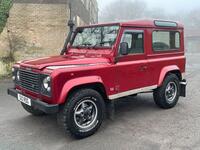 LAND ROVER DEFENDER 90