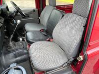 LAND ROVER DEFENDER 90