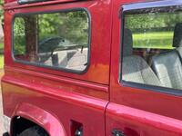 LAND ROVER DEFENDER 90