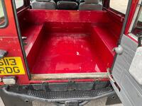 LAND ROVER DEFENDER 90