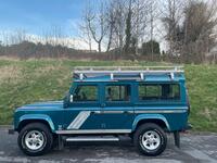LAND ROVER DEFENDER 110