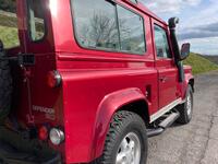 LAND ROVER DEFENDER 90
