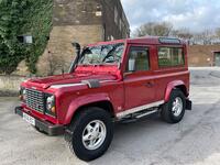LAND ROVER DEFENDER 90