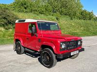 LAND ROVER DEFENDER 90