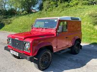 LAND ROVER DEFENDER 90
