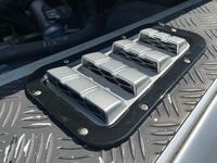 LAND ROVER DEFENDER 90
