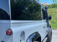 LAND ROVER DEFENDER 90