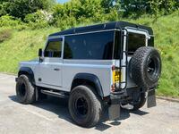LAND ROVER DEFENDER 90
