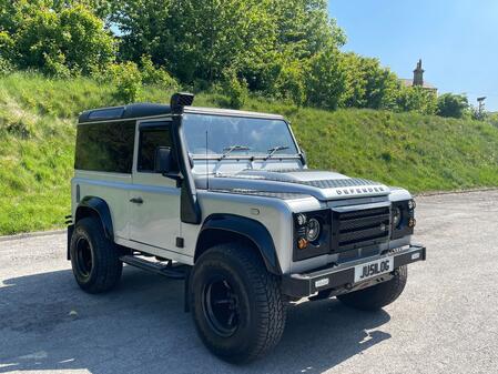 LAND ROVER