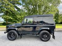 LAND ROVER DEFENDER 90