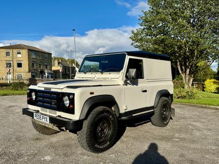 LAND ROVER